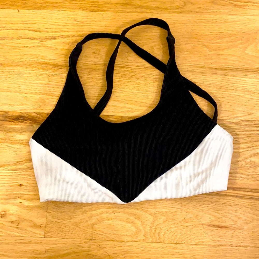 Beach riot sports bra